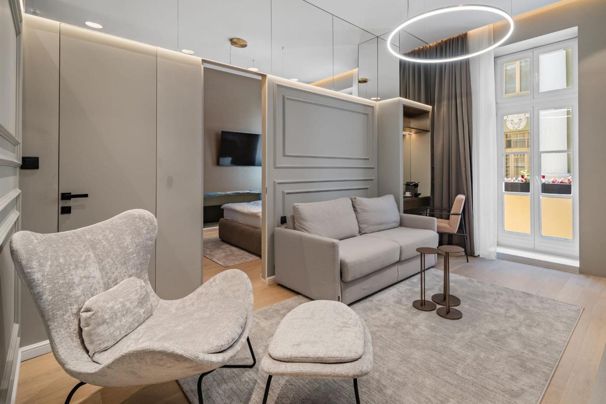 Monamel Luxury Suites Спліт Екстер'єр фото